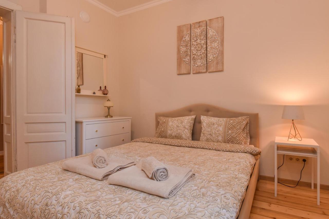 Spacious Vintage 2Br, 2Bath Apartment By Flat Mаnager Sofia Extérieur photo