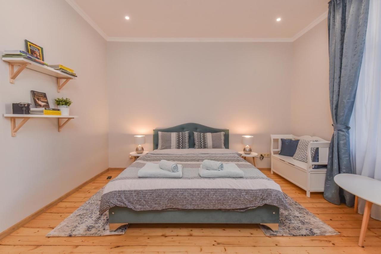 Spacious Vintage 2Br, 2Bath Apartment By Flat Mаnager Sofia Extérieur photo